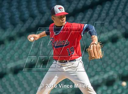 Thumbnail 1 in Nathan Hale vs. Lake Washington photogallery.