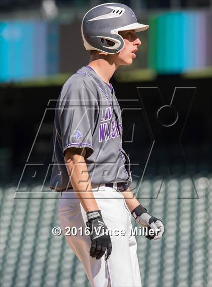 Thumbnail 1 in Nathan Hale vs. Lake Washington photogallery.