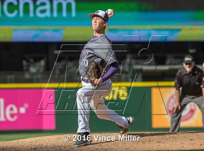 Thumbnail 1 in Nathan Hale vs. Lake Washington photogallery.