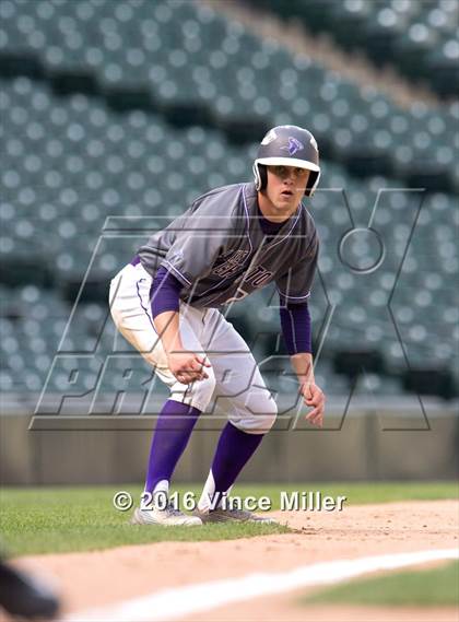 Thumbnail 3 in Nathan Hale vs. Lake Washington photogallery.