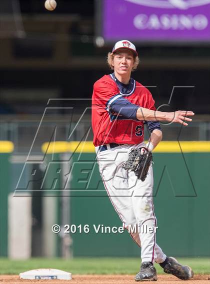 Thumbnail 2 in Nathan Hale vs. Lake Washington photogallery.