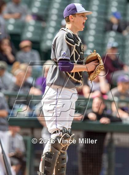 Thumbnail 2 in Nathan Hale vs. Lake Washington photogallery.