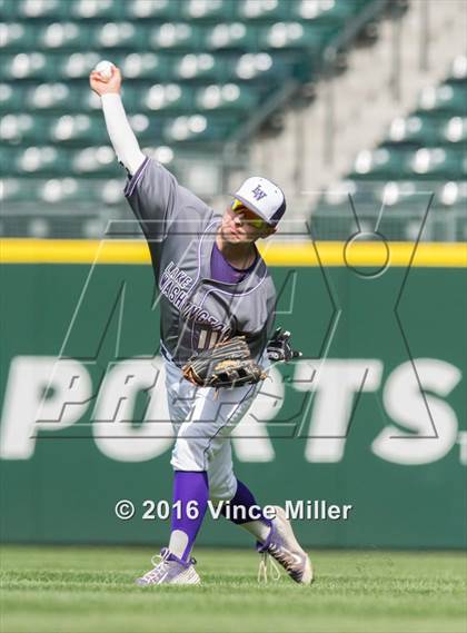 Thumbnail 1 in Nathan Hale vs. Lake Washington photogallery.