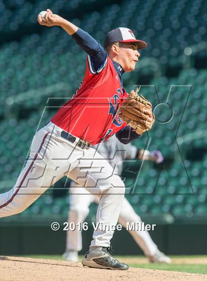 Thumbnail 3 in Nathan Hale vs. Lake Washington photogallery.