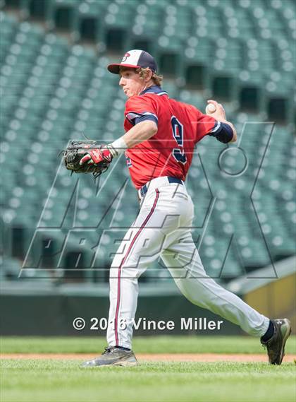 Thumbnail 1 in Nathan Hale vs. Lake Washington photogallery.