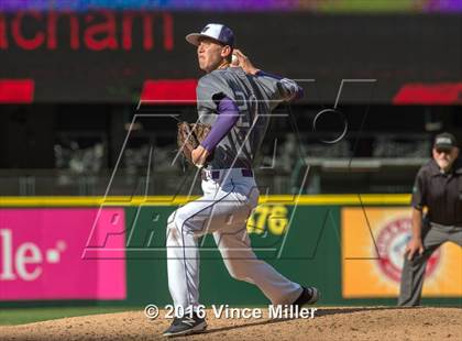 Thumbnail 2 in Nathan Hale vs. Lake Washington photogallery.