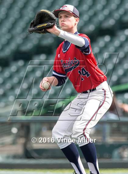 Thumbnail 1 in Nathan Hale vs. Lake Washington photogallery.