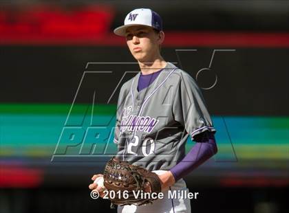 Thumbnail 1 in Nathan Hale vs. Lake Washington photogallery.