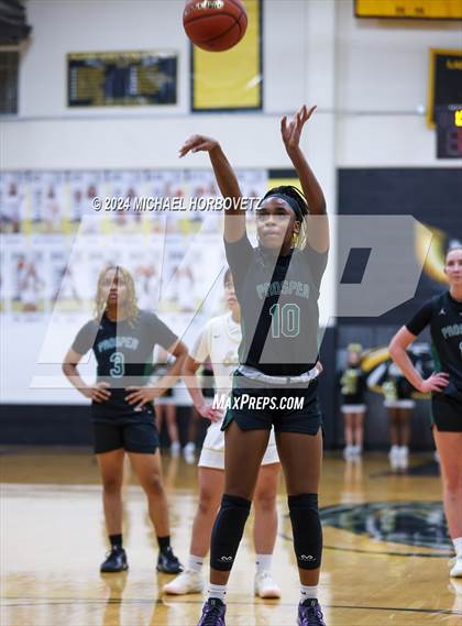 Thumbnail 1 in Prosper @ Plano East photogallery.