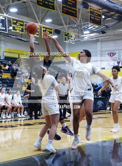 Thumbnail 1 in Prosper @ Plano East photogallery.
