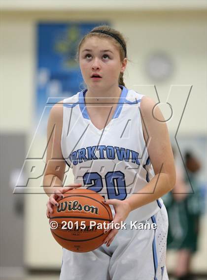 Thumbnail 3 in Wakefield @ Yorktown photogallery.