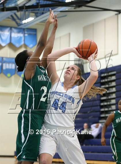 Thumbnail 2 in Wakefield @ Yorktown photogallery.