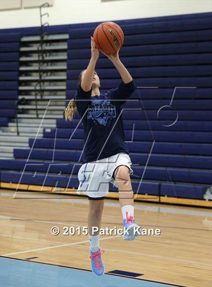 Thumbnail 2 in Wakefield @ Yorktown photogallery.