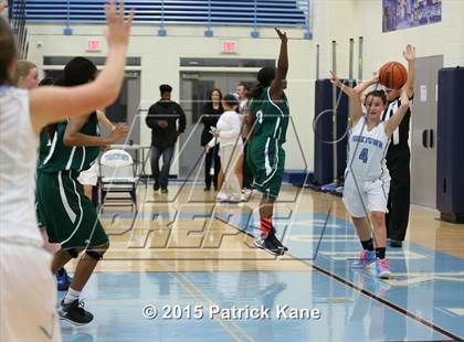 Thumbnail 3 in Wakefield @ Yorktown photogallery.