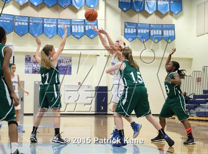 Thumbnail 3 in Wakefield @ Yorktown photogallery.