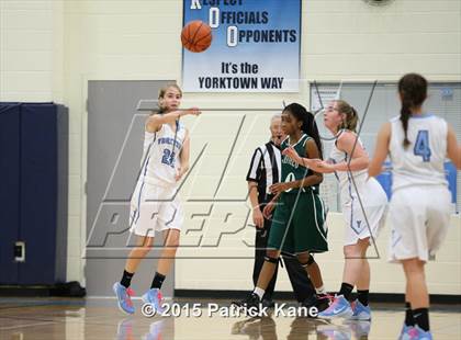 Thumbnail 1 in Wakefield @ Yorktown photogallery.