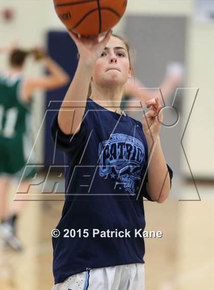 Thumbnail 2 in Wakefield @ Yorktown photogallery.