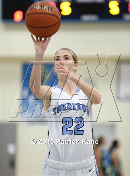 Thumbnail 3 in Wakefield @ Yorktown photogallery.