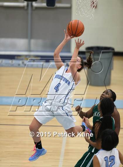 Thumbnail 3 in Wakefield @ Yorktown photogallery.