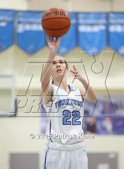 Thumbnail 1 in Wakefield @ Yorktown photogallery.