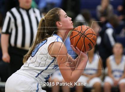 Thumbnail 3 in Wakefield @ Yorktown photogallery.