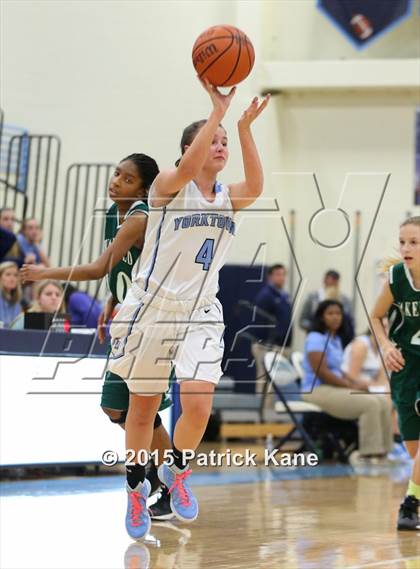 Thumbnail 1 in Wakefield @ Yorktown photogallery.