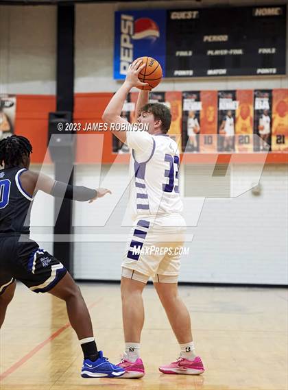 Thumbnail 1 in Chattanooga School for the Arts & Sciences vs Gainesville  (Battle For the Island) photogallery.