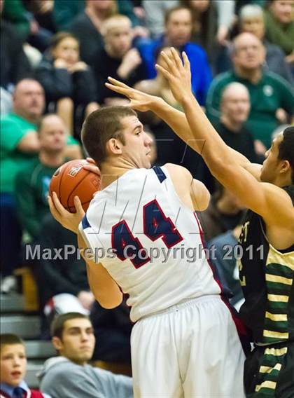Thumbnail 1 in Jesuit vs. Lake Oswego (Les Schwab Invitational) photogallery.