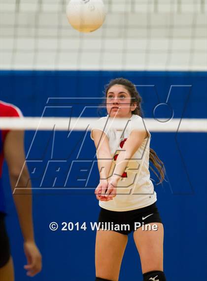 Thumbnail 1 in Rondout Valley vs. Goshen Central (Section 9 Class B Final) photogallery.