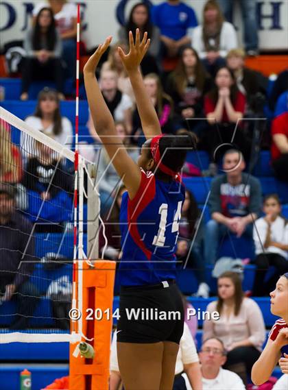 Thumbnail 1 in Rondout Valley vs. Goshen Central (Section 9 Class B Final) photogallery.