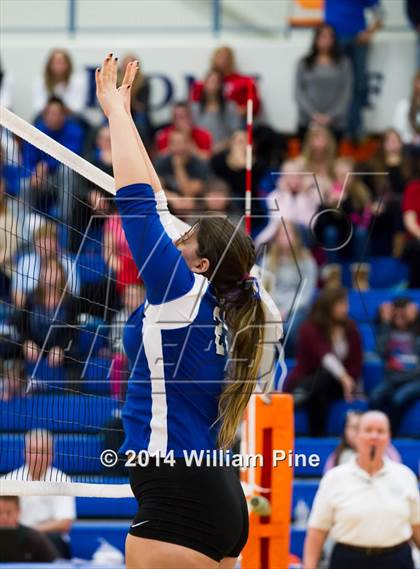 Thumbnail 1 in Rondout Valley vs. Goshen Central (Section 9 Class B Final) photogallery.