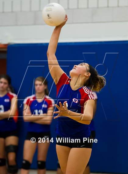 Thumbnail 1 in Rondout Valley vs. Goshen Central (Section 9 Class B Final) photogallery.