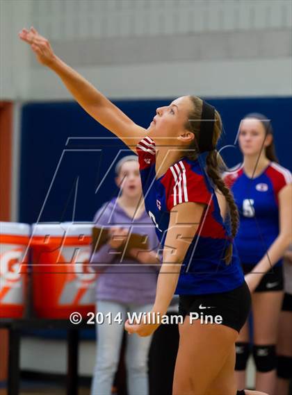 Thumbnail 3 in Rondout Valley vs. Goshen Central (Section 9 Class B Final) photogallery.