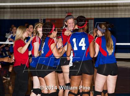 Thumbnail 3 in Rondout Valley vs. Goshen Central (Section 9 Class B Final) photogallery.