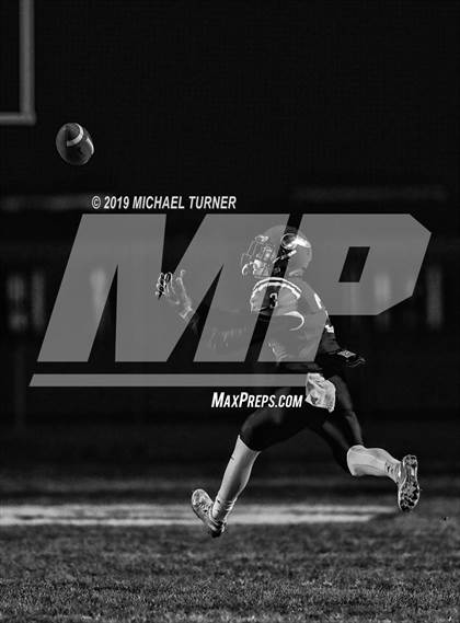 Thumbnail 1 in Mountain View @ Coeur d'Alene (State 5A Quarter Final) photogallery.