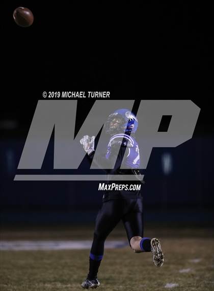 Thumbnail 3 in Mountain View @ Coeur d'Alene (State 5A Quarter Final) photogallery.