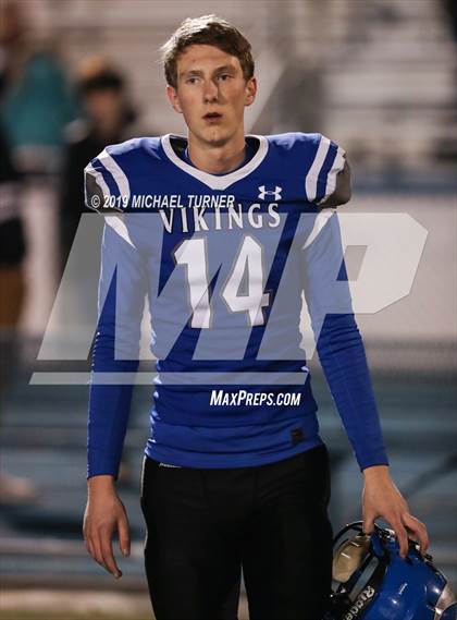 Thumbnail 3 in Mountain View @ Coeur d'Alene (State 5A Quarter Final) photogallery.