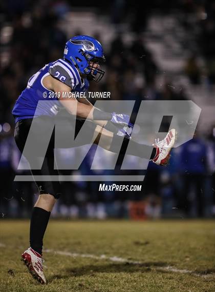 Thumbnail 3 in Mountain View @ Coeur d'Alene (State 5A Quarter Final) photogallery.