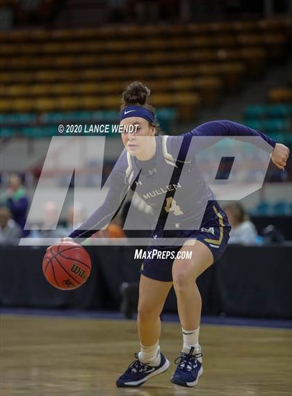 Thumbnail 2 in Mullen vs. Berthoud (CHSAA 4A Final Four) photogallery.