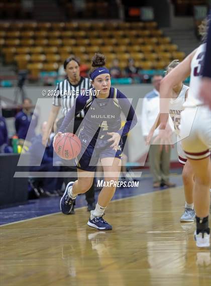 Thumbnail 2 in Mullen vs. Berthoud (CHSAA 4A Final Four) photogallery.