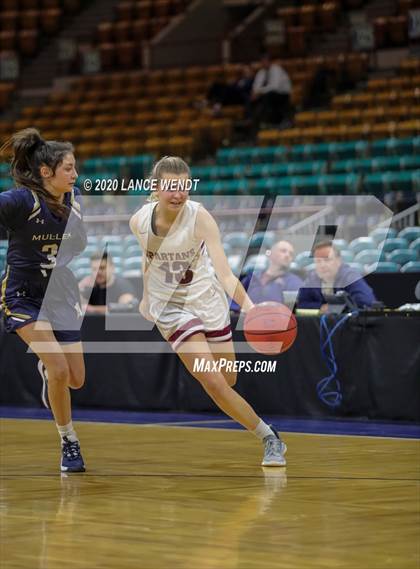Thumbnail 2 in Mullen vs. Berthoud (CHSAA 4A Final Four) photogallery.