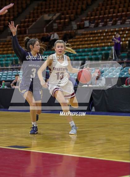 Thumbnail 3 in Mullen vs. Berthoud (CHSAA 4A Final Four) photogallery.