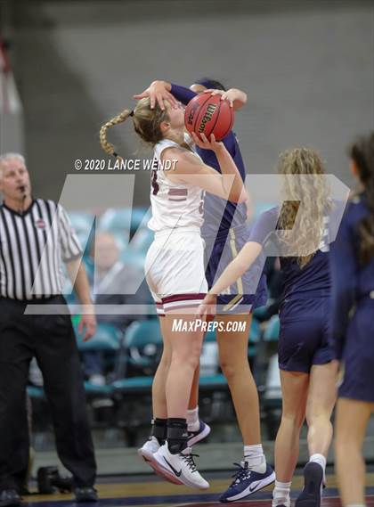 Thumbnail 3 in Mullen vs. Berthoud (CHSAA 4A Final Four) photogallery.