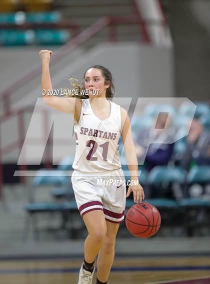 Thumbnail 3 in Mullen vs. Berthoud (CHSAA 4A Final Four) photogallery.