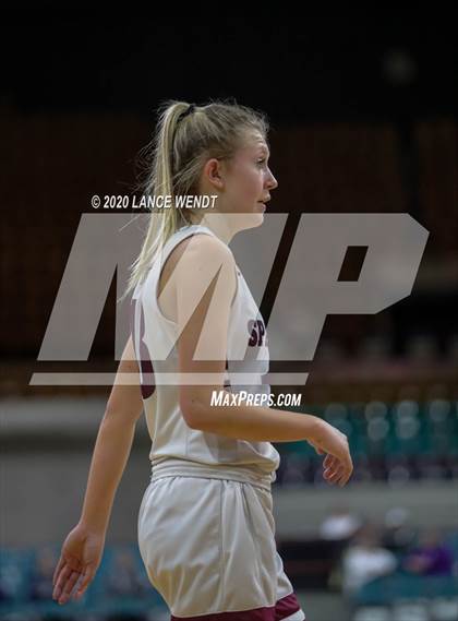 Thumbnail 2 in Mullen vs. Berthoud (CHSAA 4A Final Four) photogallery.