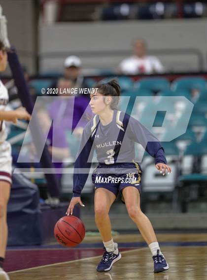 Thumbnail 2 in Mullen vs. Berthoud (CHSAA 4A Final Four) photogallery.