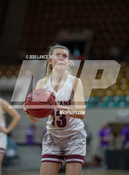 Thumbnail 2 in Mullen vs. Berthoud (CHSAA 4A Final Four) photogallery.