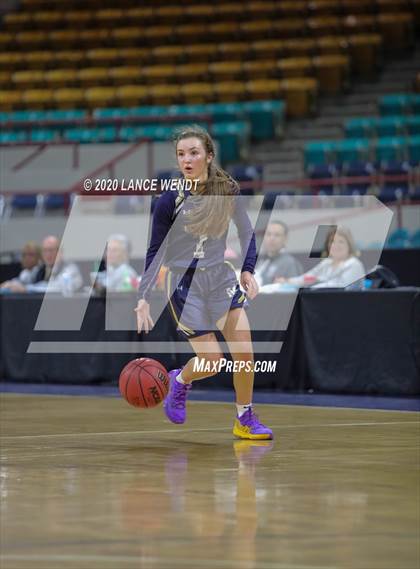 Thumbnail 3 in Mullen vs. Berthoud (CHSAA 4A Final Four) photogallery.