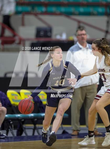 Thumbnail 3 in Mullen vs. Berthoud (CHSAA 4A Final Four) photogallery.