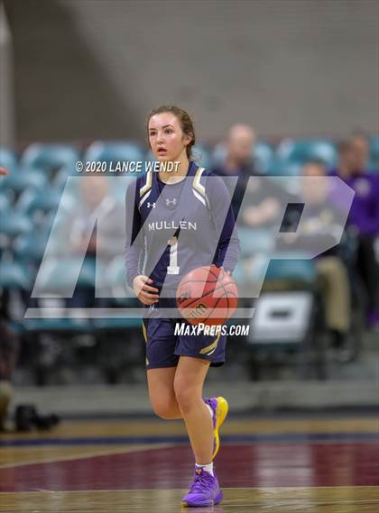 Thumbnail 2 in Mullen vs. Berthoud (CHSAA 4A Final Four) photogallery.